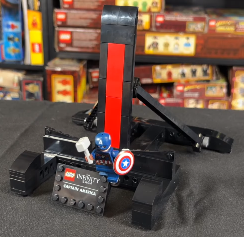 lego marvel 76262 captain americas shield minisuperheroestoday stand 1