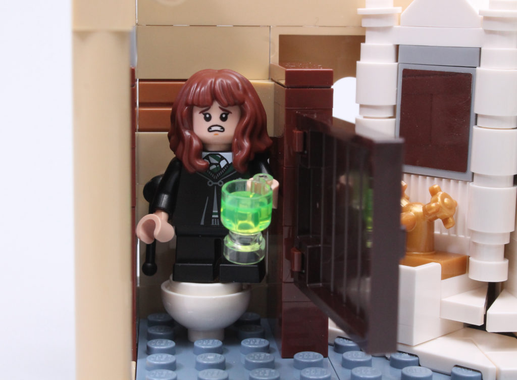 LEGO Harry Potter 76386 Hogwarts Polyjuice Potion Mistake review 6