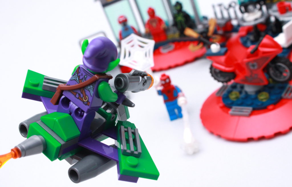 LEGO Marvel 76175 Attack on the Spider Lair review 18