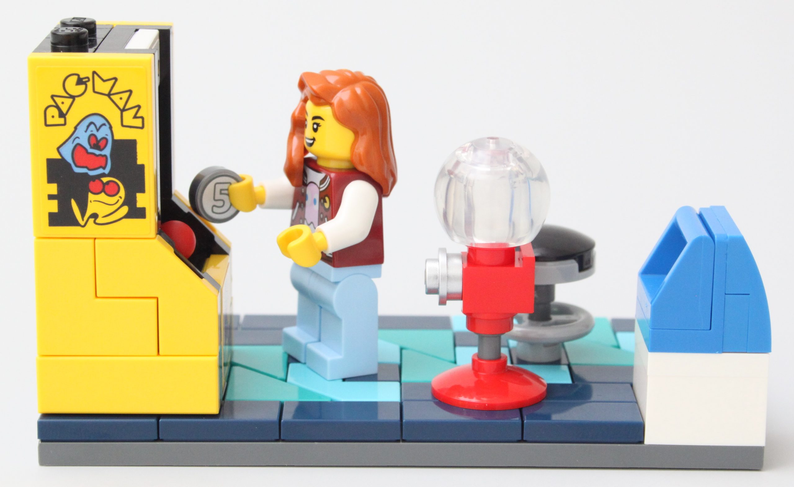 LEGO Icons 10323 PAC MAN Arcade review 1 scaled