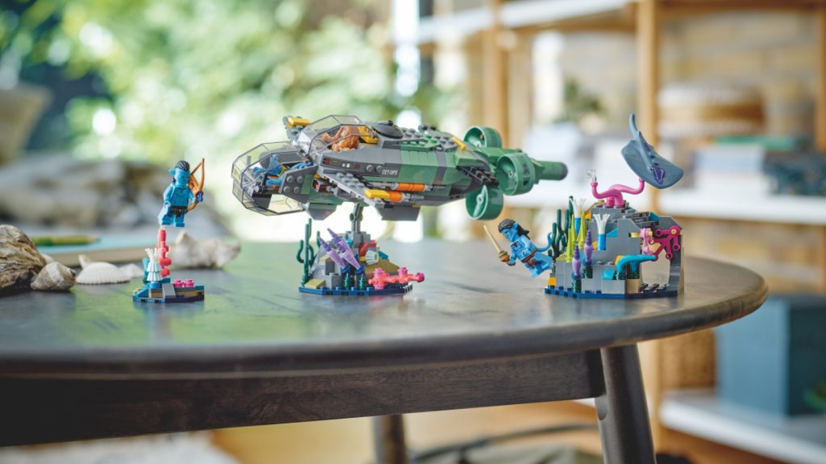 LEGO Avatar sets include interactive weapons designed for play as well as display