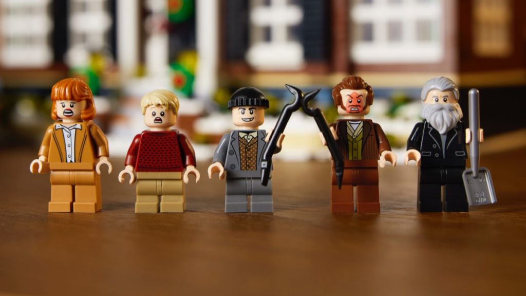 LEGO Ideas 21330 Home Alone featured 5 1024x576