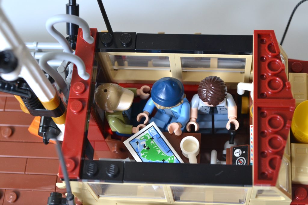 LEGO Ideas 21350 Jaws 66 1024x683