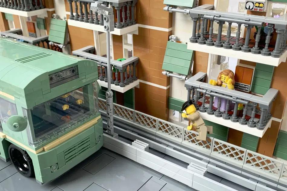 LEGO Ideas Fantozzi Takes The Bus On The Fly 7