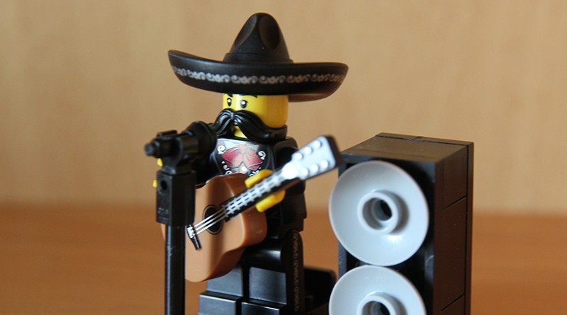 Brick Pic of the Day: Live music