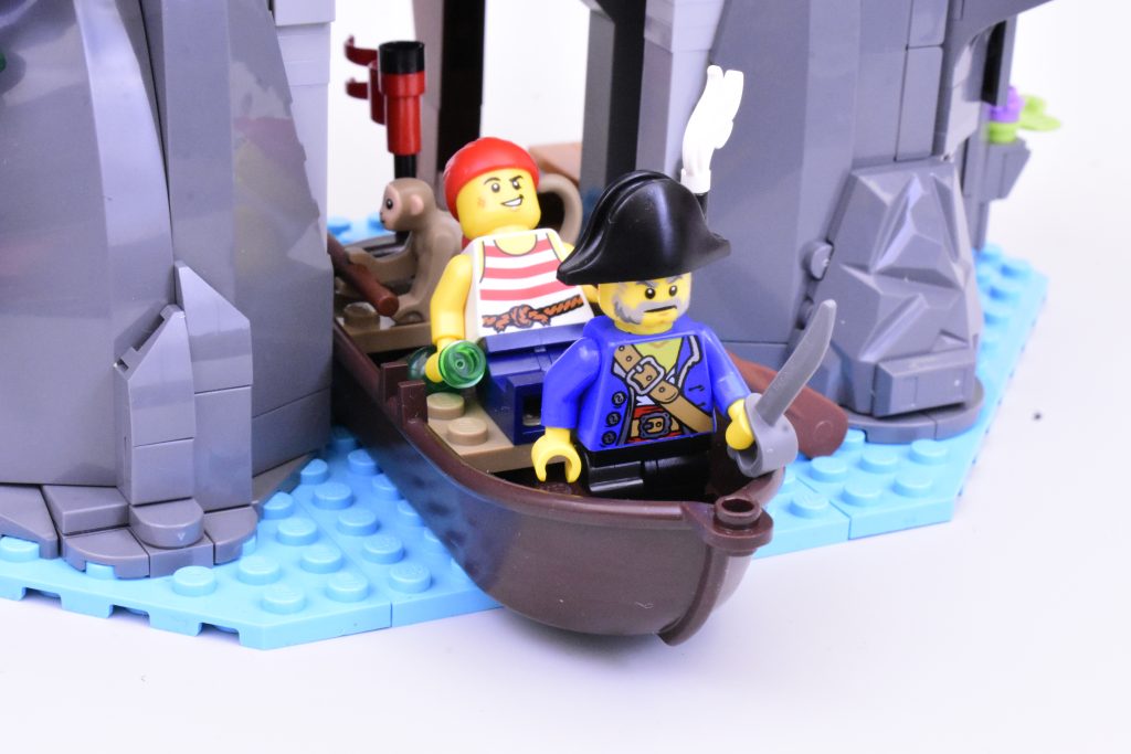 LEGO BrickLink Designer Program 910038 Ominous Isle review 37 1024x683