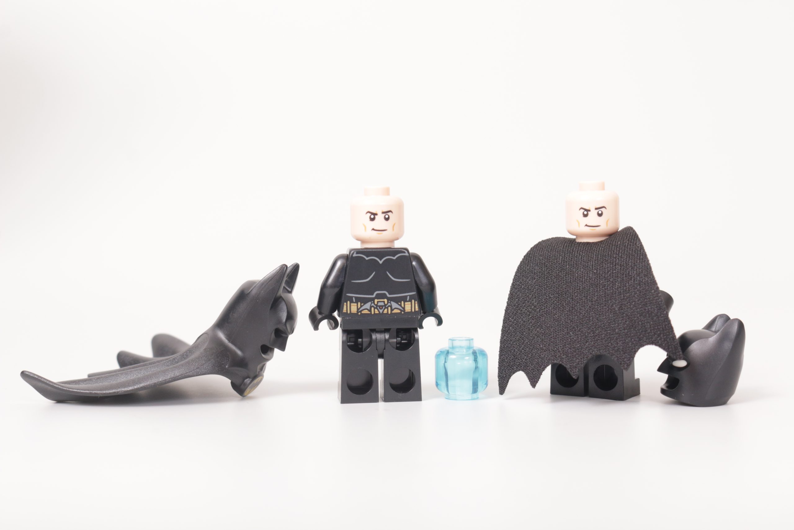 LEGO Batman 76252 Batcave – Shadow Box review 70 scaled