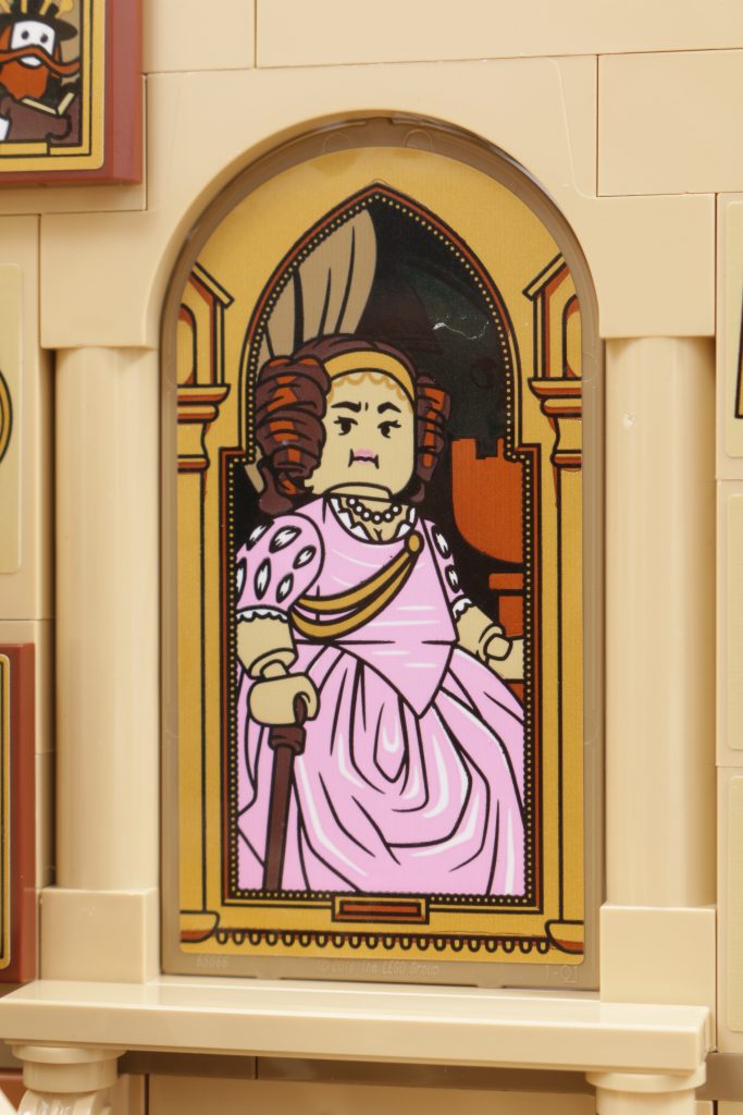 LEGO Harry Potter 40577 Hogwarts Grand Staircase GWP review 7 683x1024