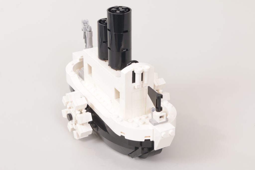 LEGO Disney 40659 Mini Steamboat Willie gift with purchase review 8 1024x683