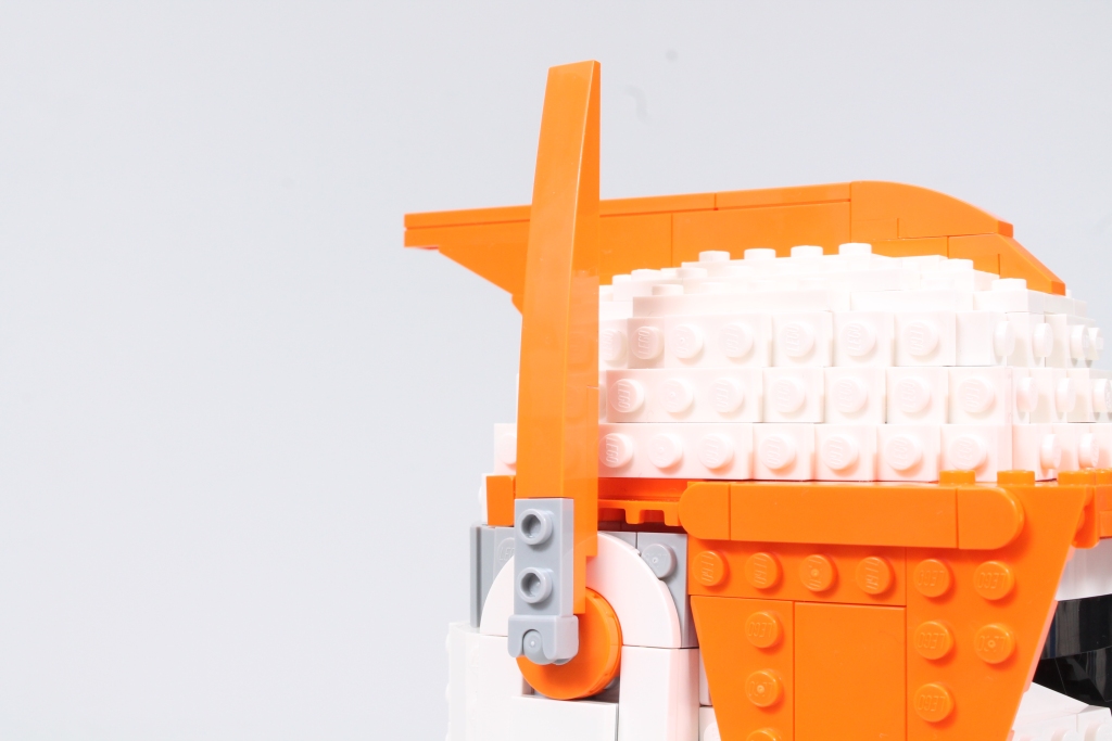 LEGO Star Wars 75350 Clone Commander Cody Helmet review 12 1024x683