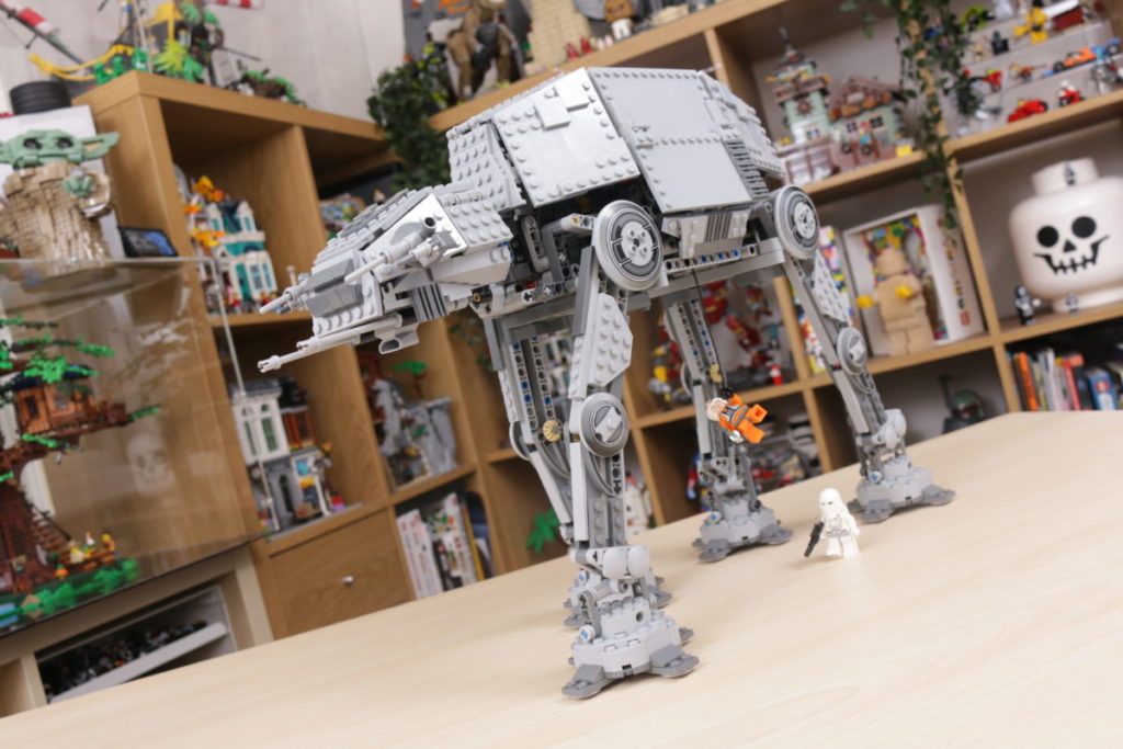 LEGO Star Wars 10178 Motorized Walking AT AT review 23 1024x683
