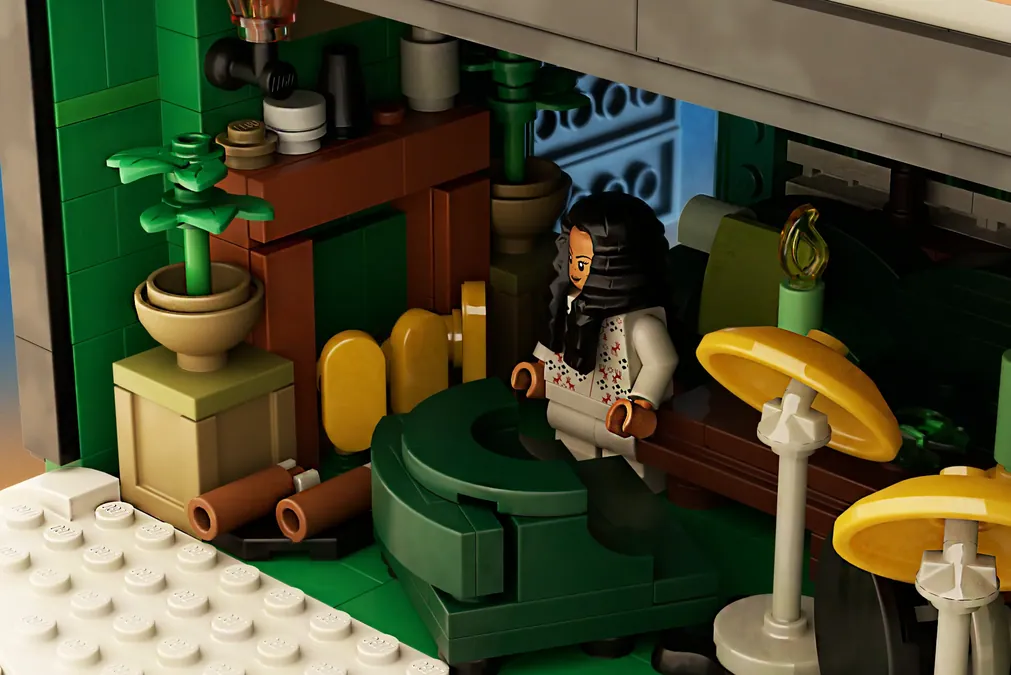 LEGO Ideas taylor swift lovers house water leaper 7