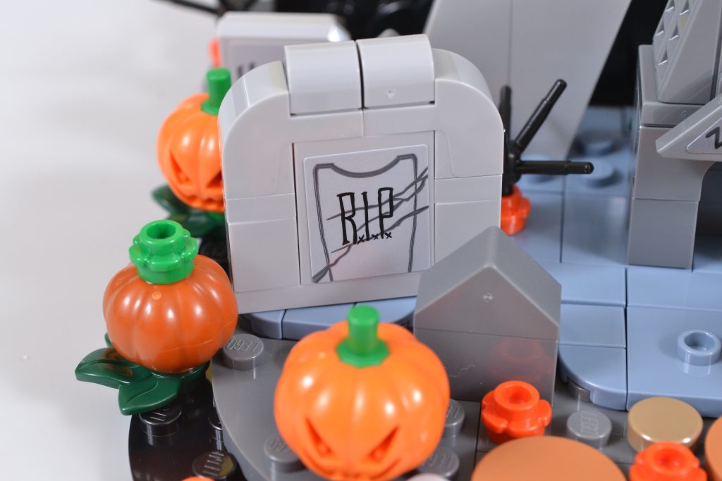 LEGO Ideas 21351 The Nightmare Before Christmas 31 1024x683