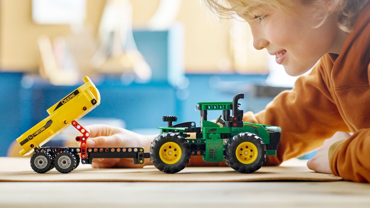 Five more John Deere vehicles we need as LEGO Technic sets