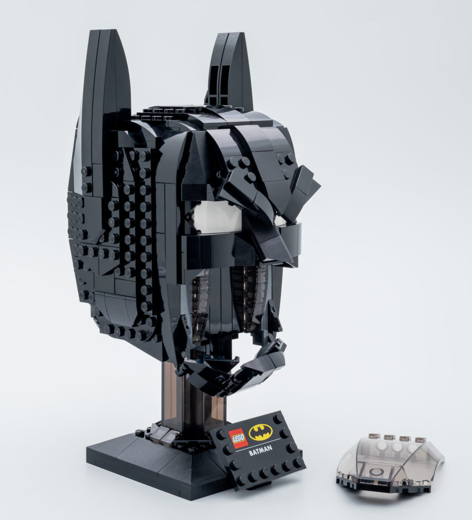 LEGO Batman 76182 Batman Cowl Hoth Bricks first look 4