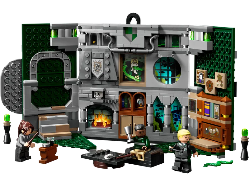 LEGO Harry Potter 76410 Slytherin House Banner