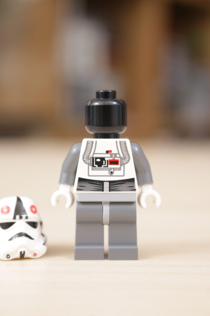 LEGO Star Wars 10178 Motorized Walking AT AT review 32