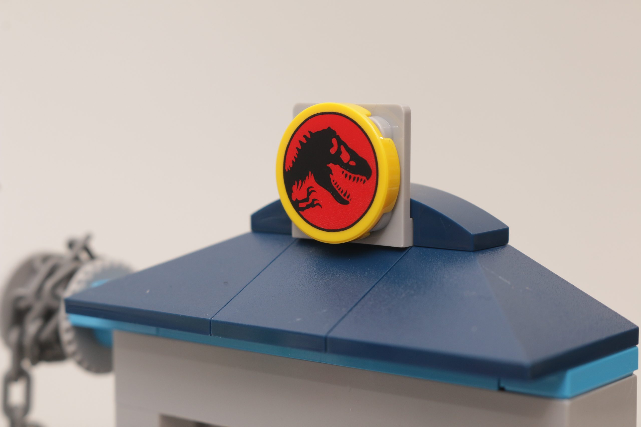 LEGO Jurassic Park 76957 Velociraptor Escape review 6 scaled