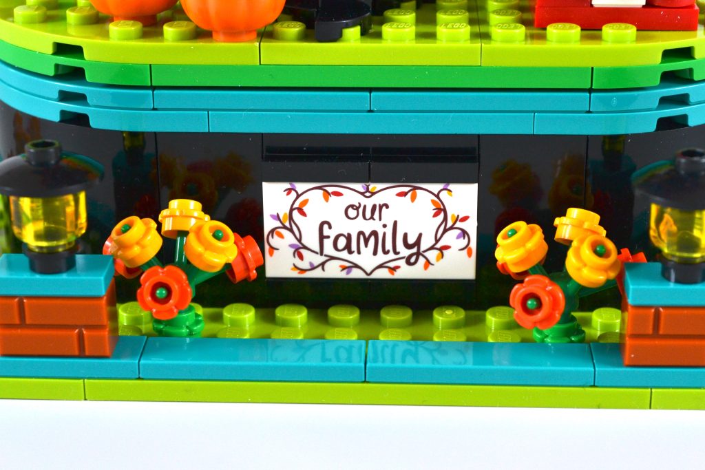 LEGO Ideas 21346 Family Tree 17 1024x683