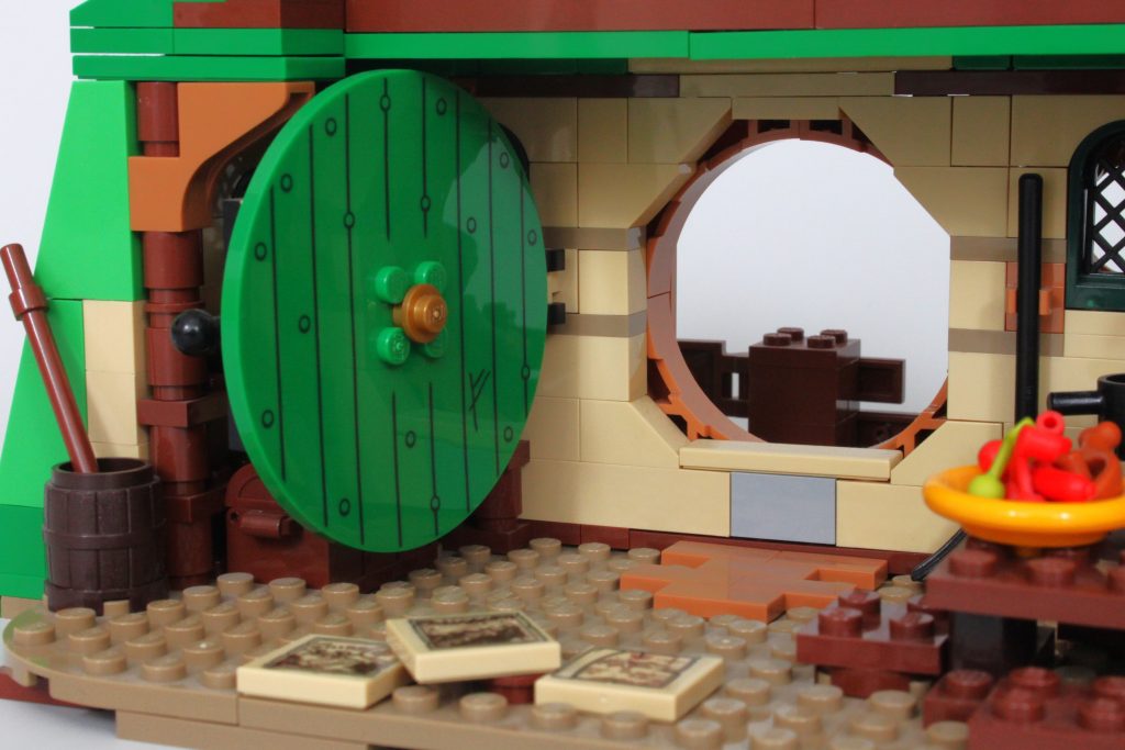lego 79003 an unexpected gathering comparison 16 min 1024x683