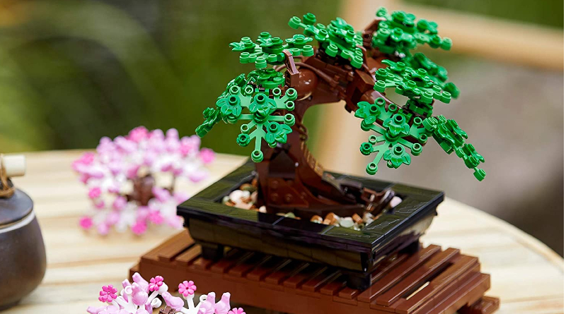 LEGO Botanical Collection 10281 Bonsai Tree is finally available again