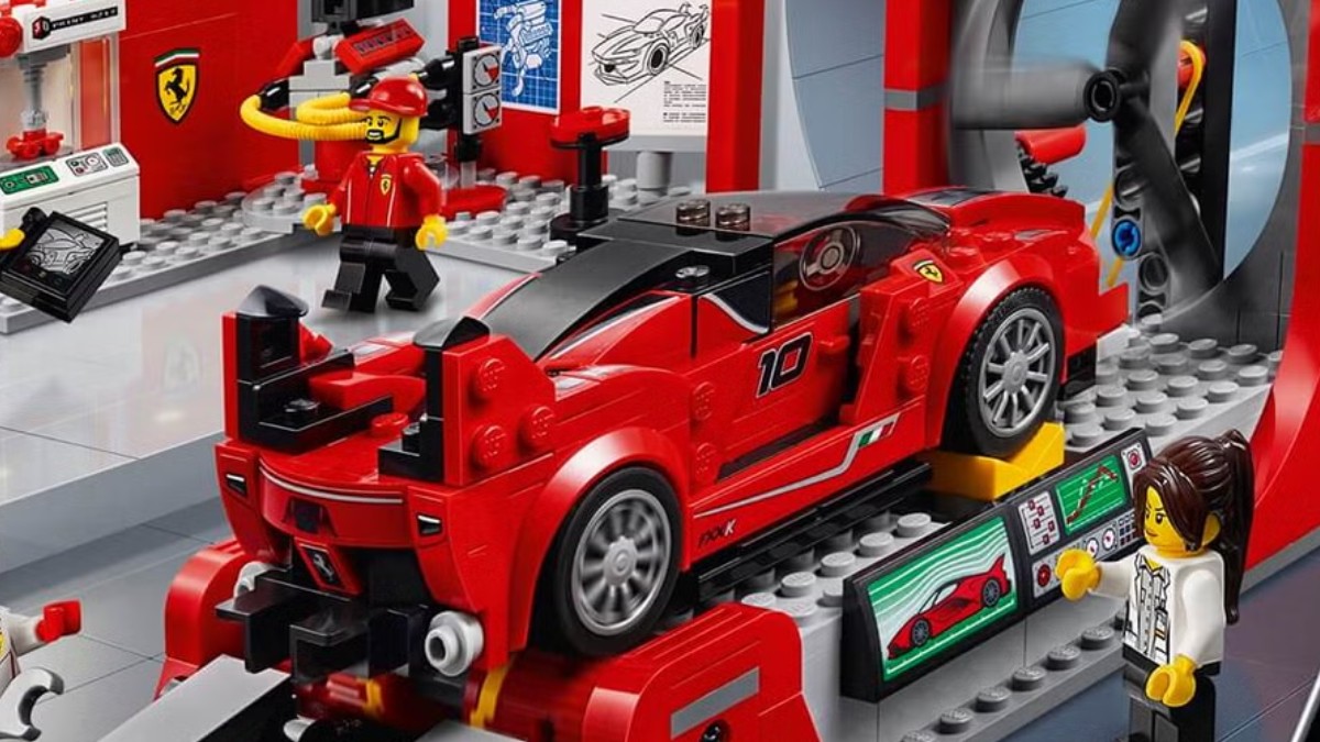LEGO Technic rumoured to revisit Speed Champions car