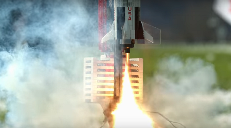 Launching LEGO Ideas 21309 NASA Apollo Saturn V for real