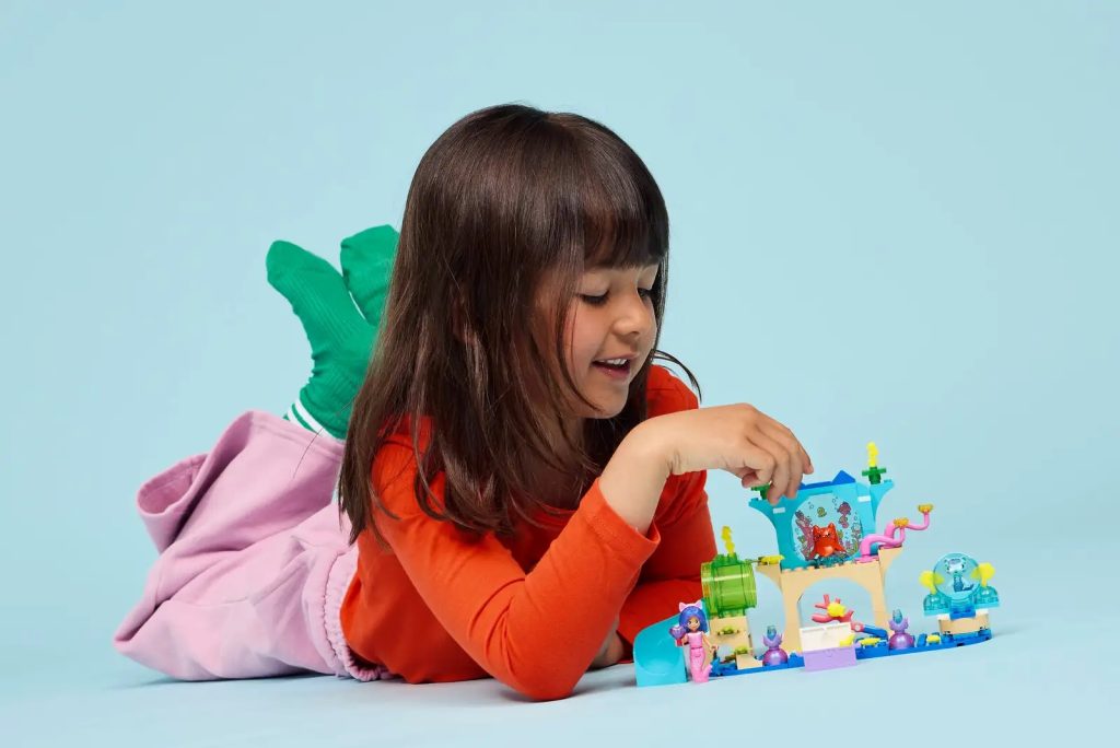 LEGO Gabbys Dollhouse 11204 Mermaid Gabbys Aquarium Adventure 8 1024x684