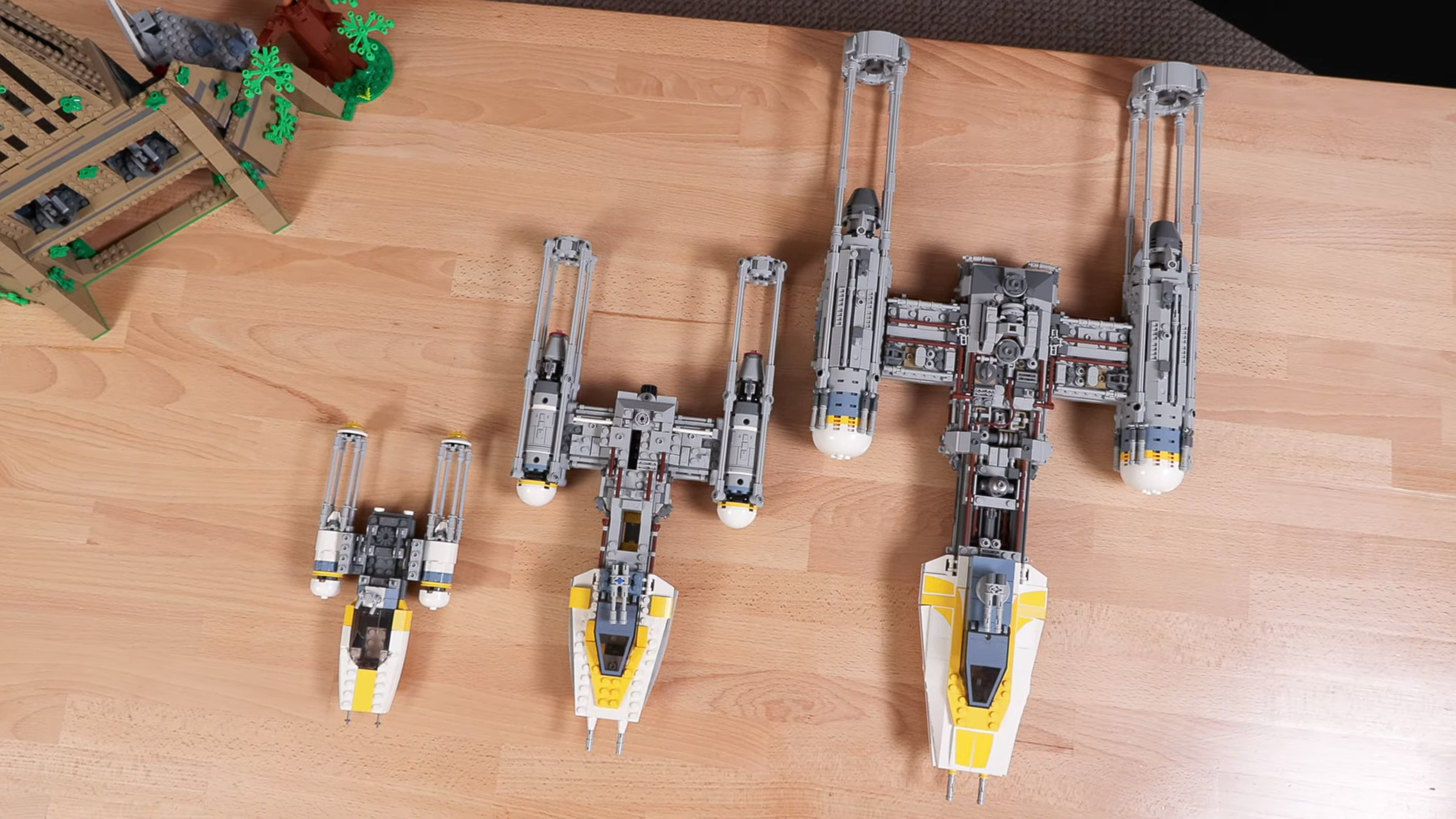 solid brix 75365 yavin 4 rebel base y wing comparison 1