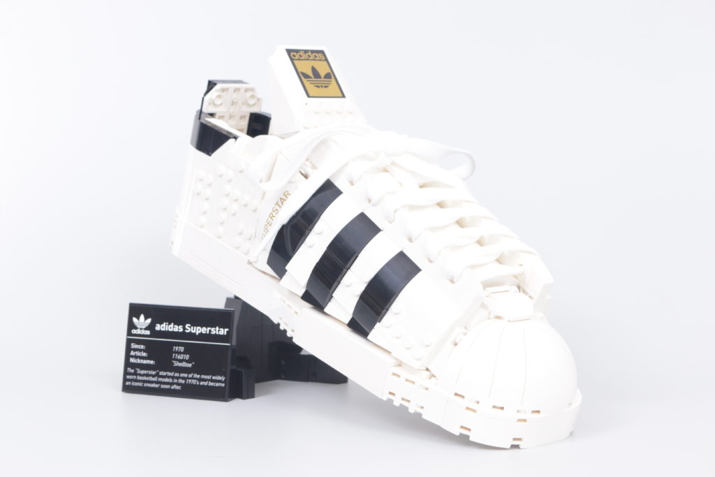 LEGO Creator Expert 18 plus 10282 Adidas Superstar review 59
