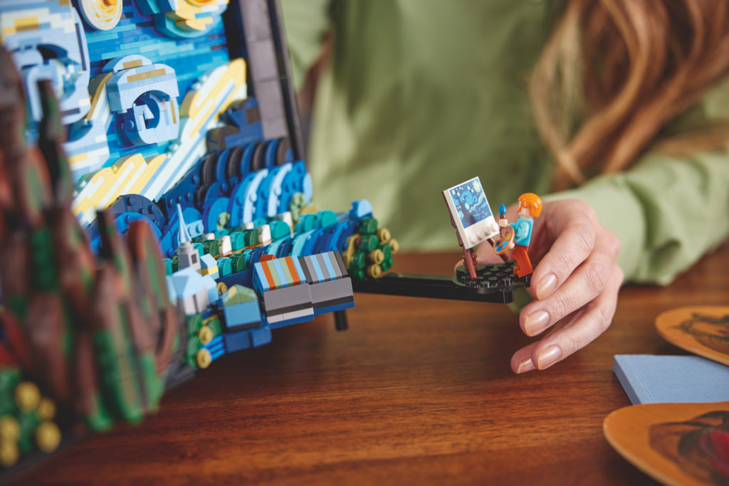 LEGO Ideas 21333 The Starry Night 14 1024x683