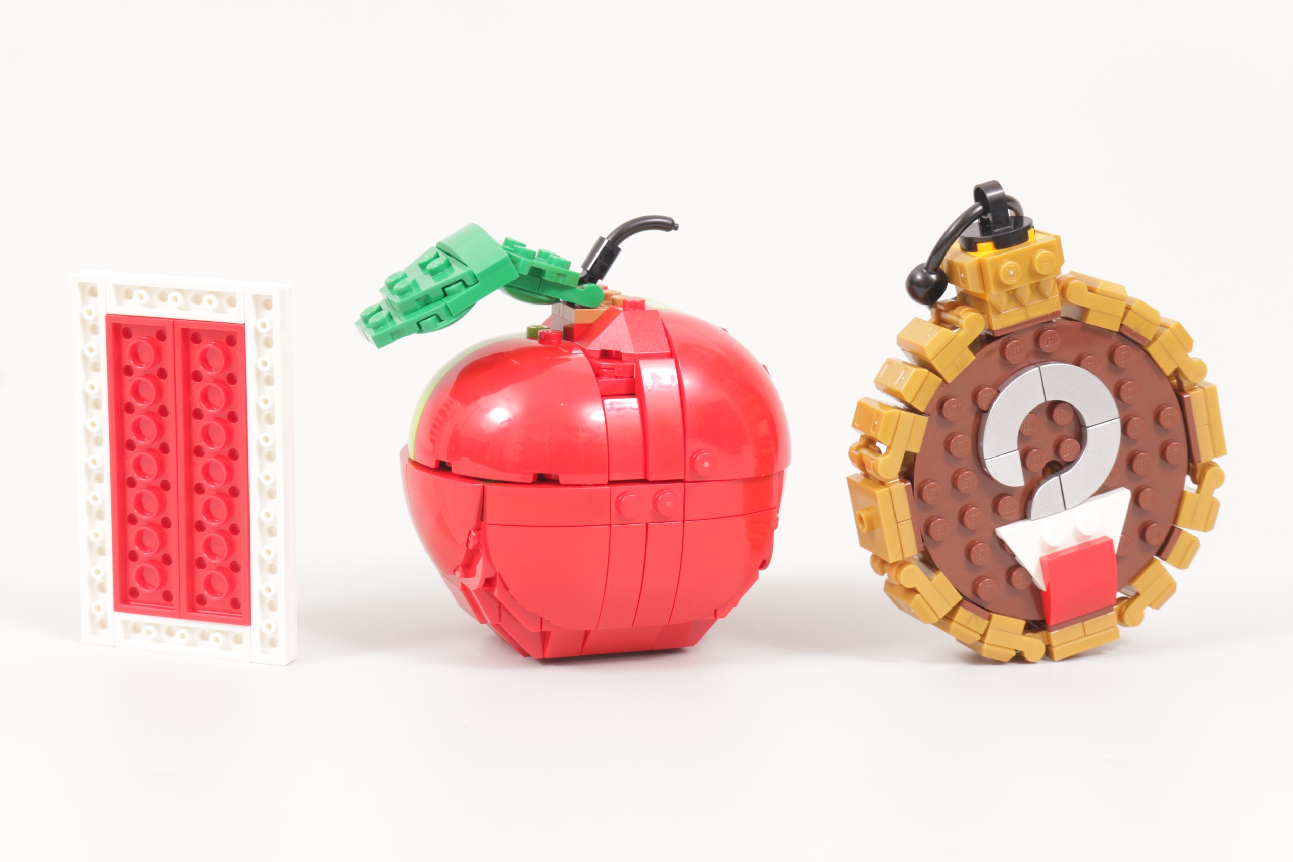 LEGO Disney 100 43227 Villain Icons review 7 scaled
