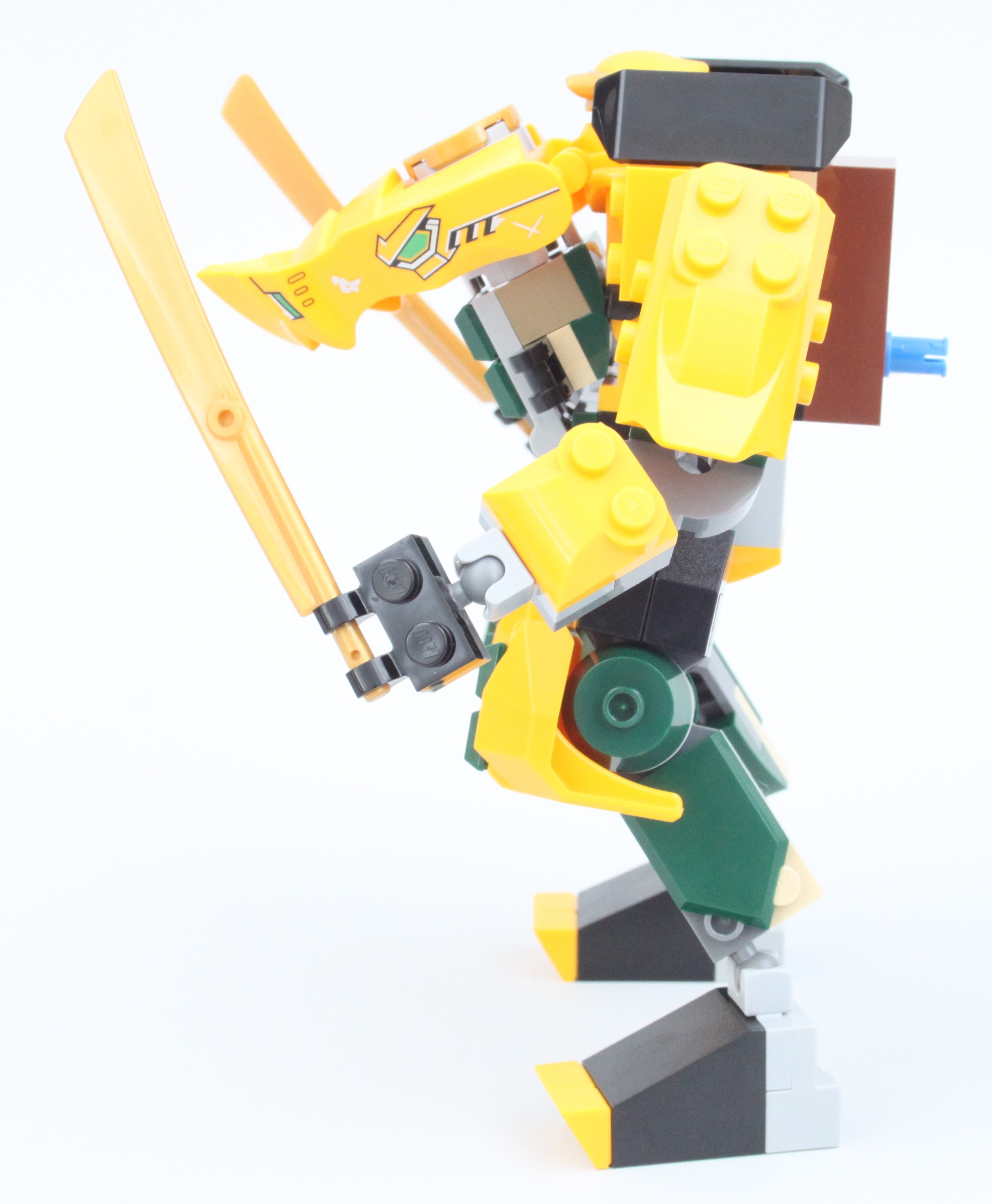 LEGO NINJAGO 71794 Lloyd and Arins Ninja Team Mechs review 19 scaled