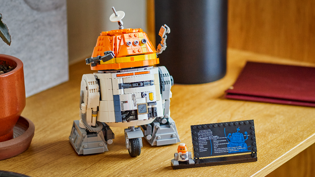 LEGO Star Wars Chopper design required some ‘tricky solutions’