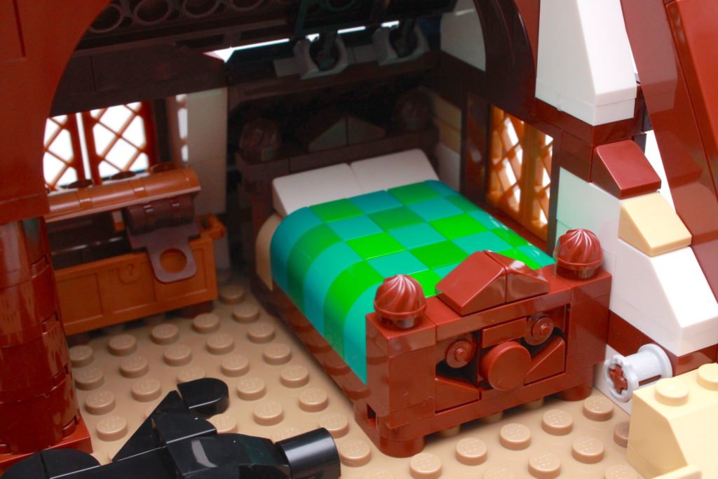 21325 Medieval Blacksmith review 17