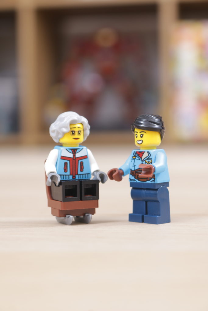 LEGO Chinese New Year 80109 Lunar New Year Ice Festival review 26