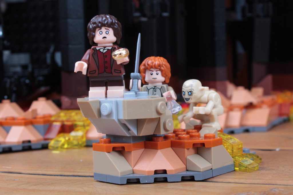 LEGO Icons 10333 The Lord of the Rings Barad dur review 4 1024x683