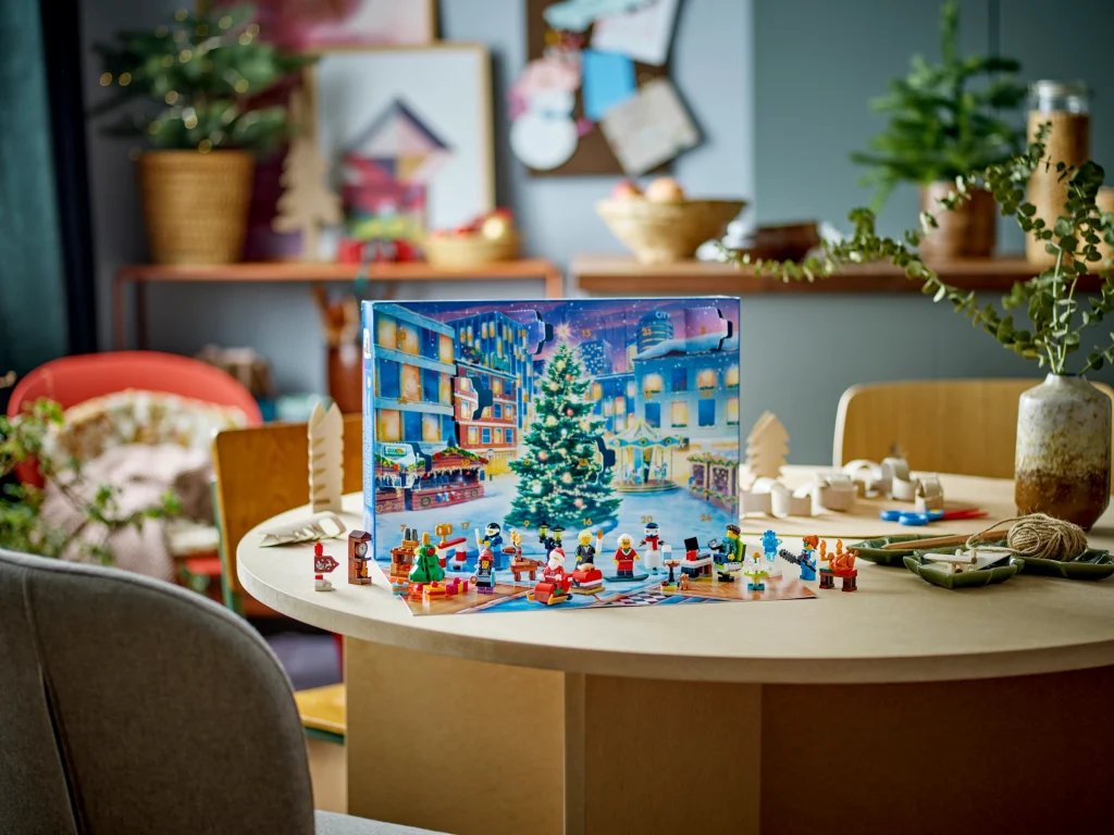 60381 lego city advent calendar 2023 2 1024x768