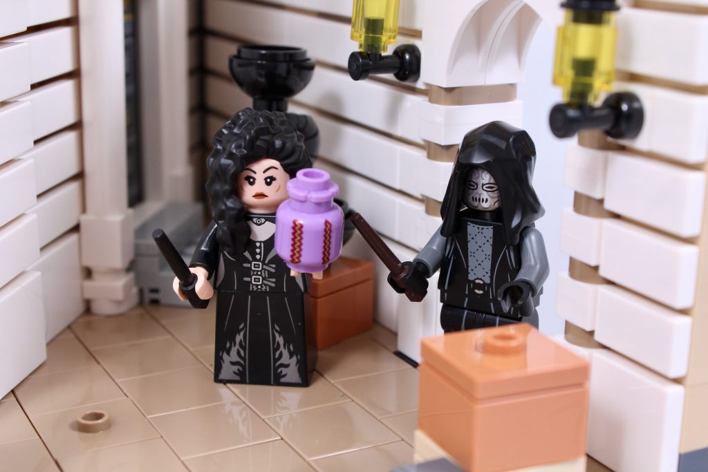 LEGO Harry Potter 76417 Gringotts Wizarding Bank Collectors Edition review 16 1024x683