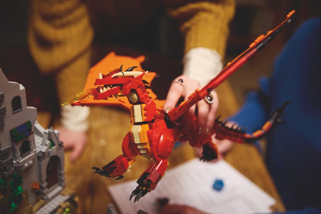 LEGO Ideas 21348 Dungeons Dragons Red Dragons Tale 29 1024x683