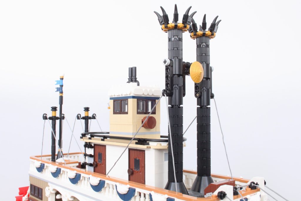 LEGO Ideas 21356 River Steamboat review 7 min 1024x683