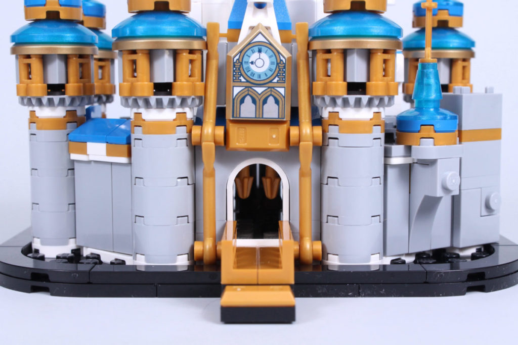 LEGO Disney 40478 Mini Disney Castle review 14 1024x683