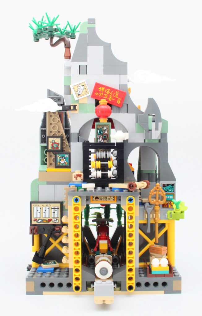 LEGO Monkie Kid 80044 Monkie Kids Team Hideout review 27 653x1024