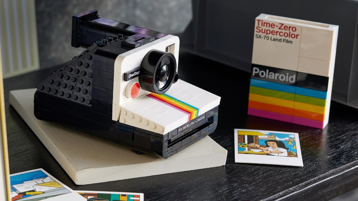 LEGO Ideas 21345 Polaroid makes great use of a unique new element