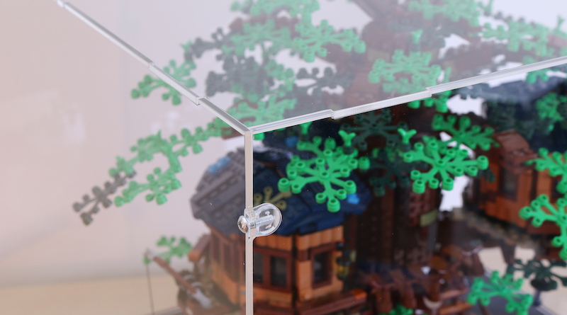 iDisplayit display case review and exclusive discount