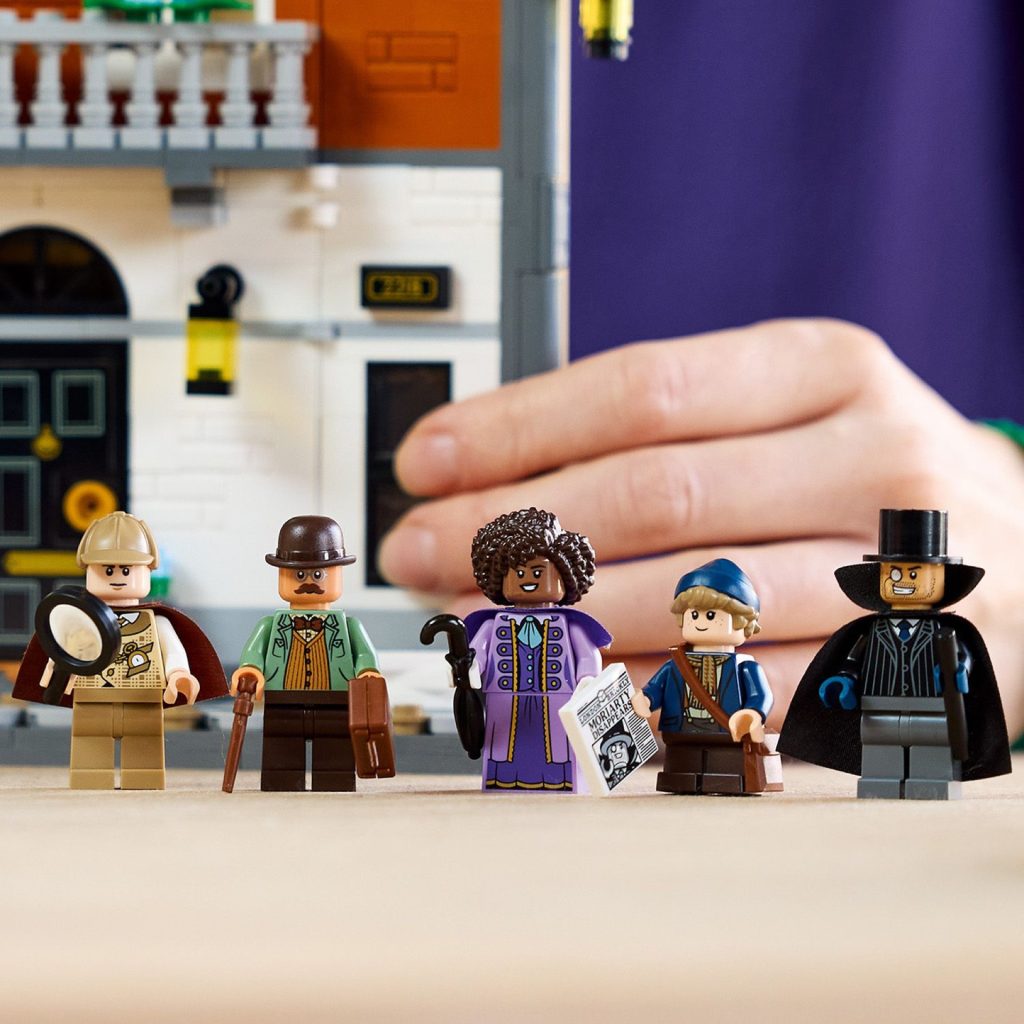LEGO Icons 10351 Sherlock Holmes Book Nook 11 1024x1024