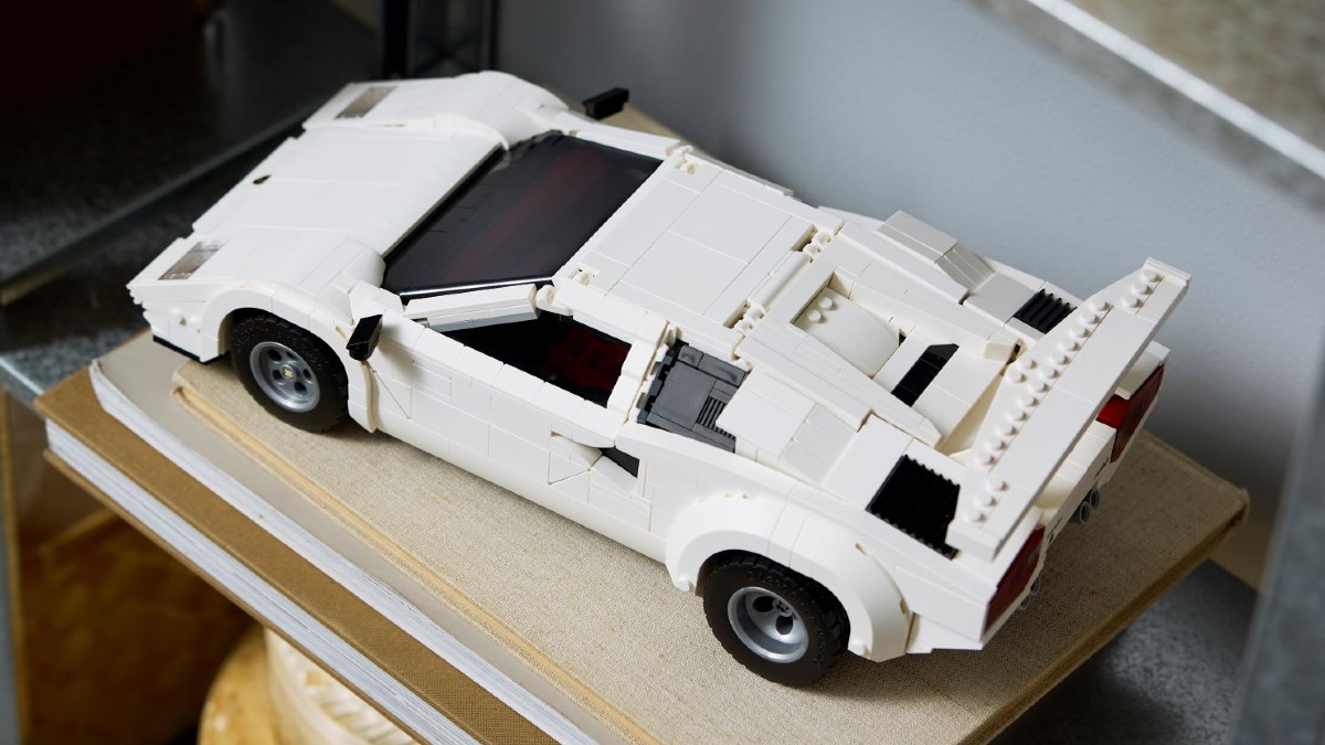 Which LEGO Speed Champions car should get an Icons set next?
