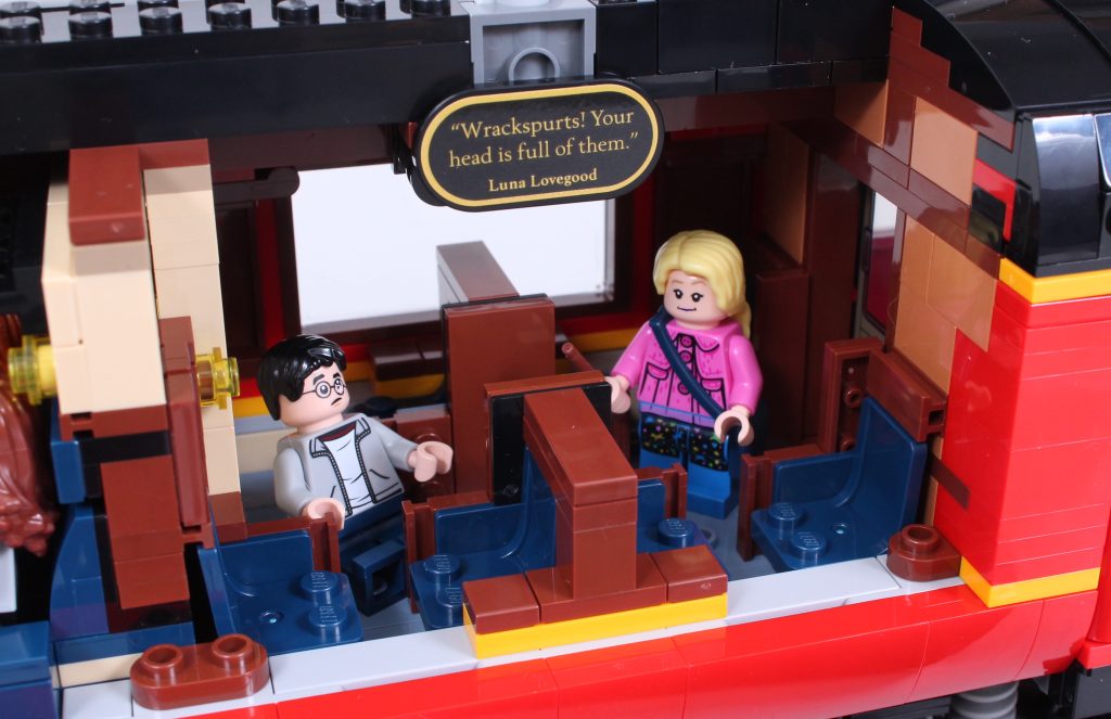 LEGO Harry Potter 76405 Hogwarts Express Collectors Edition review 27 1024x663