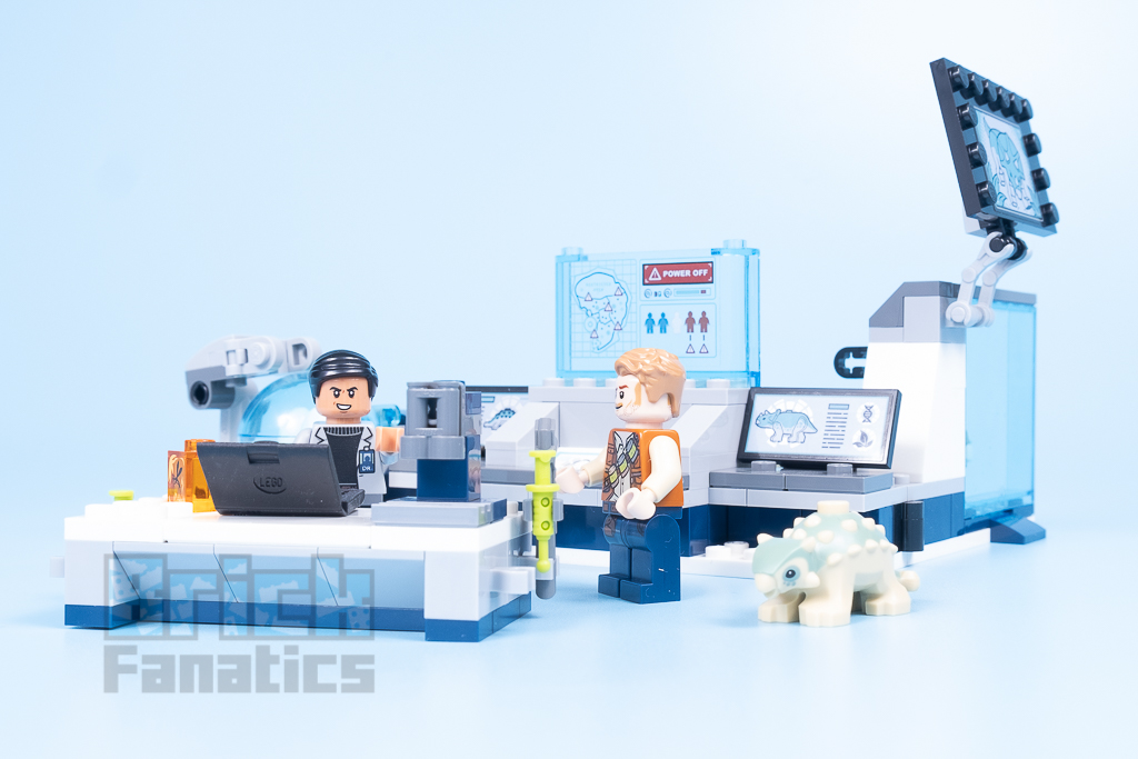 LEGO Jurassic World 75939 Dr Wus Lab Baby Dinosaurs Breakout 2
