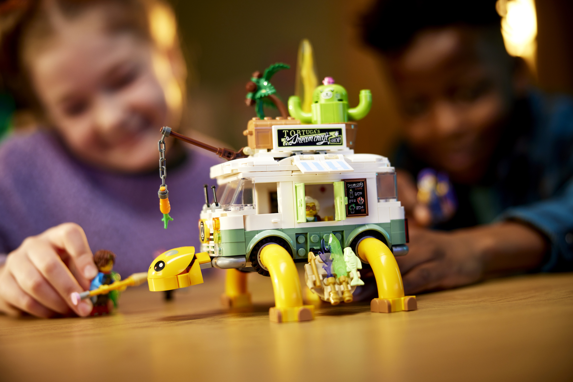 LEGO DREAMZzz 71456 Mrs. Castillos Turtle Van 5